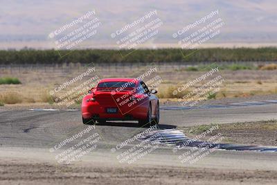 media/Oct-04-2025-OnGrid (Sat) [[44bd565ffa]]/Purple Group/Grapevine/